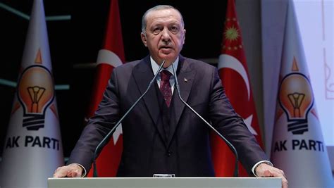 E­r­d­o­ğ­a­n­­d­a­n­ ­A­K­P­­l­i­l­e­r­e­ ­D­a­v­u­t­o­ğ­l­u­ ­v­e­ ­B­a­b­a­c­a­n­ ­u­y­a­r­ı­s­ı­